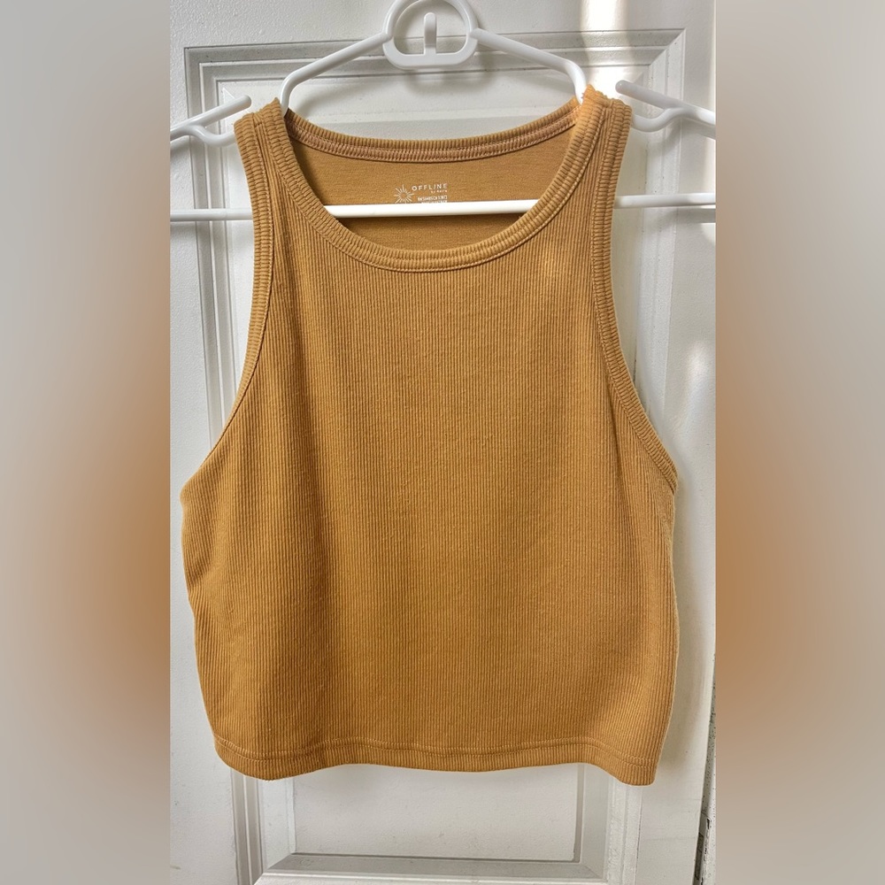 Offline by Aerie Tank Top with a Shelf Bra Size Medium